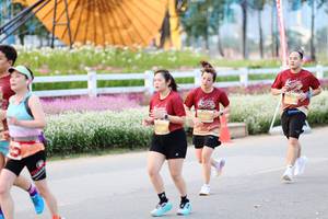 BIB: 
                            <button type="button" onclick="openModal(27844547)" class="btn btn-primary btn-sm float-right btn-popup" data-toggle="modal" data-target=".modal-high-quality">
                        <i class="fas fa-shopping-cart"></i> Add to Cart
                    </button>
                                            <button type="button" onclick="isThisMe(27844547, true)" class="btn btn-success btn-sm float-right btn-popup btn-isme hidden" data-toggle="tooltip" data-placement="bottom" title="นี่คือรูปของคุณใช่ไหม คลิกที่นี่เพื่อเอาเข้าอัลบั้ม">
                        <i class="fas fa-plus"></i> Add to album
                    </button>
                    <button type="button" onclick="isThisMe(27844547, false)" class="btn btn-warning btn-sm float-right btn-popup btn-isnotme hidden">
                        <i class="fas fa-ban"></i> Remove from album
                    </button>